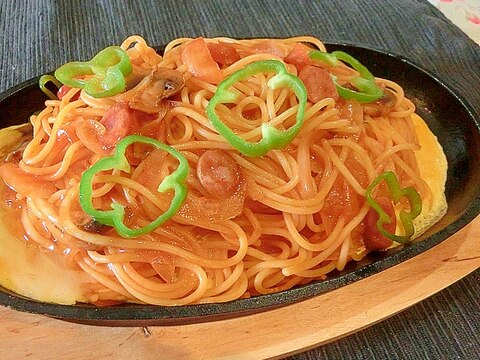 名古屋めし 鉄板アツアツ ナポリタン レシピ 作り方 By ネコの手 楽天レシピ 名古屋めし 鉄板アツアツ ナポリタン レシピ 作り方 By ネコの手 楽天レシピ
